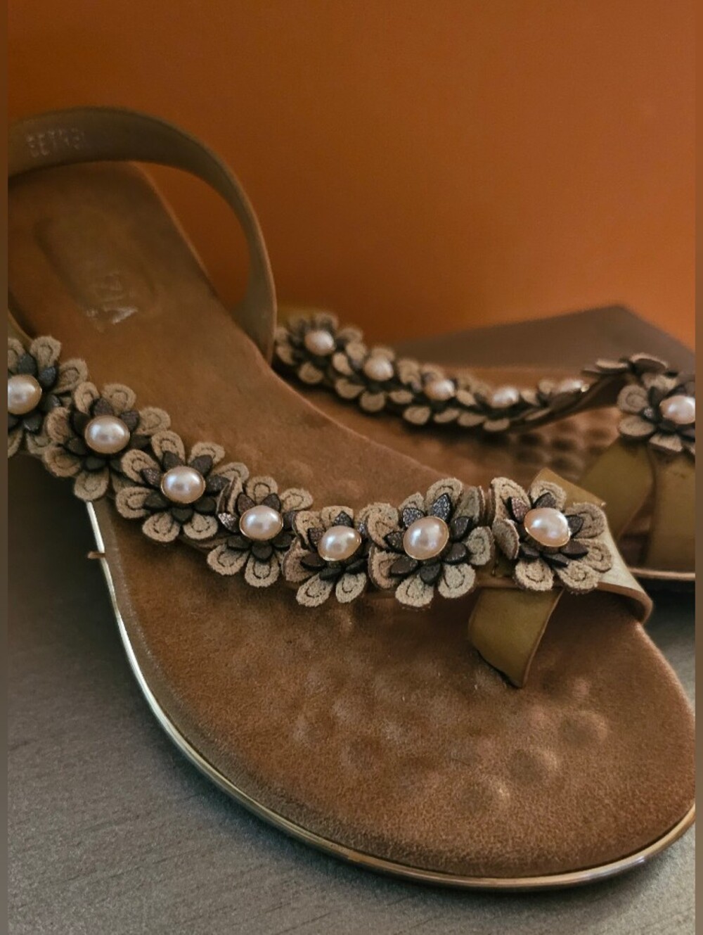 Brown Floral T-strap Women's Sandals - Picture 2 of 8
